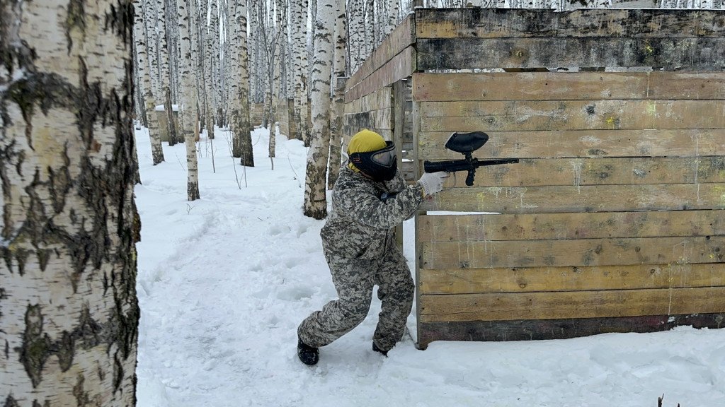 Игра в пейнтбол