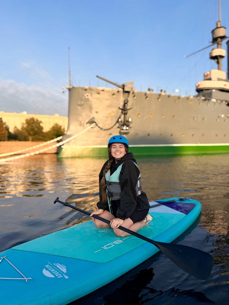 Прогулка на Sup-серфе к крейсеру 