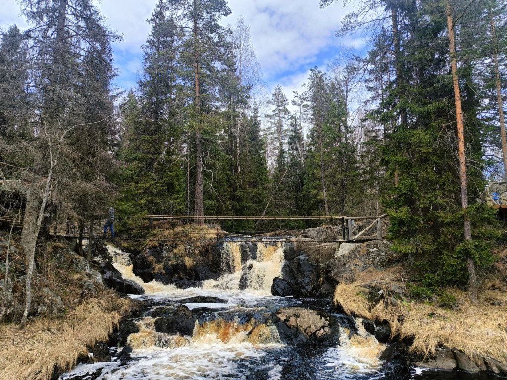 Тур в Карелию парк Рускеала и водопады